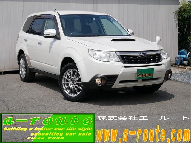 Subaru FORESTER 2011 — фото автомобиля 1
