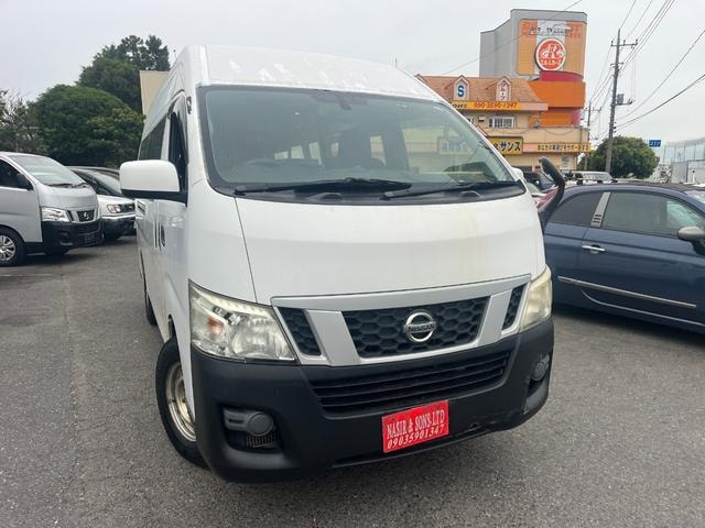 Nissan NV350CARAVAN VAN 2013 — фото автомобиля