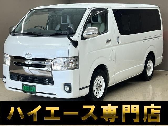 Toyota HIACE VAN 2017 — фото автомобиля 1