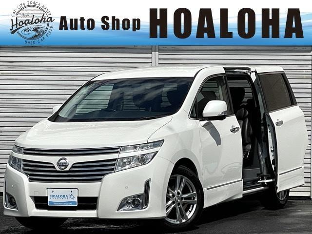 Nissan ELGRAND 2010 — фото автомобиля 1