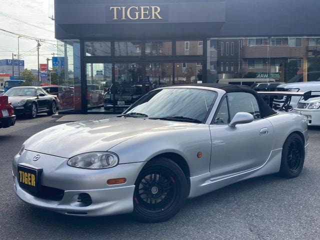 Mazda ROADSTER 2002 — фото автомобиля 1