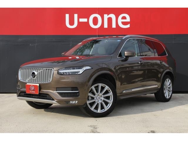 Volvo XC90 2017 — фото автомобиля 1