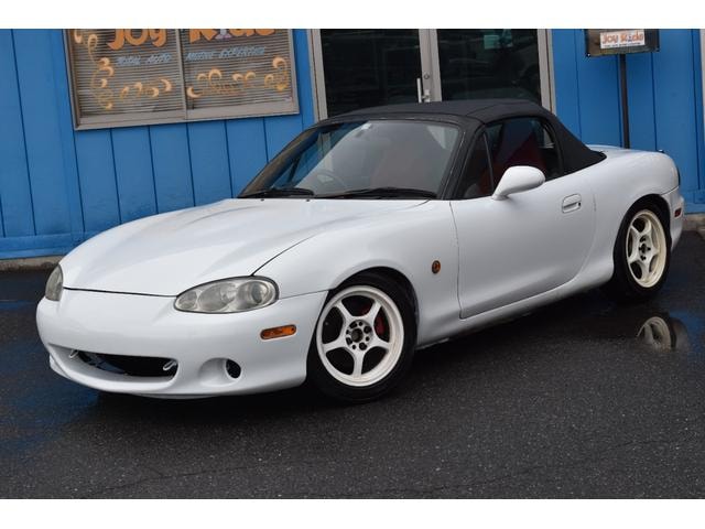 Mazda ROADSTER 2002 — фото автомобиля 1
