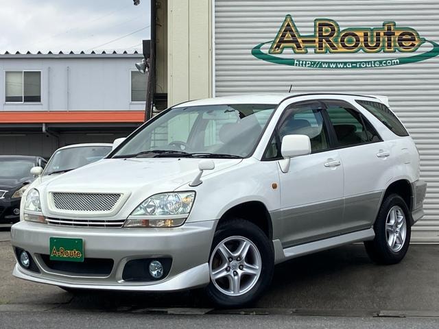 Toyota HARRIER 2001 — фото автомобиля 1