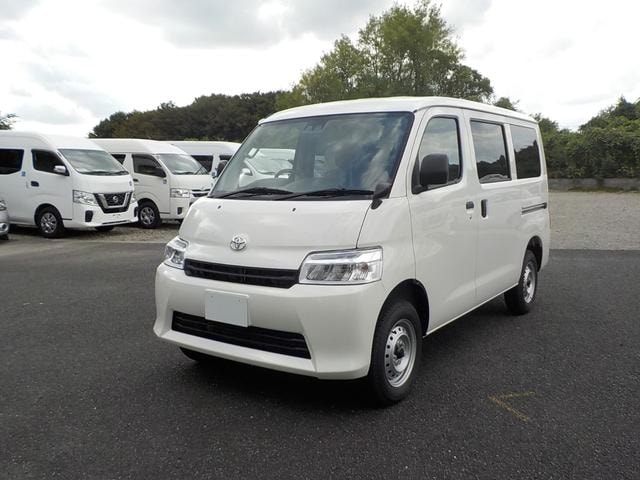Toyota TOWNACE VAN 2026 — фото автомобиля 1