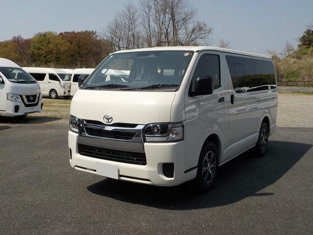 Toyota HIACE VAN 2026 — фото автомобиля 1