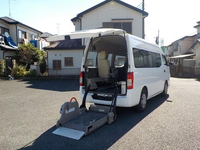 Nissan NV350CARAVAN VAN 2018 — фото автомобиля