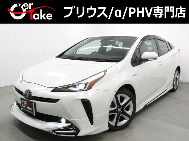 Toyota PRIUS 2019 — фото автомобиля 1