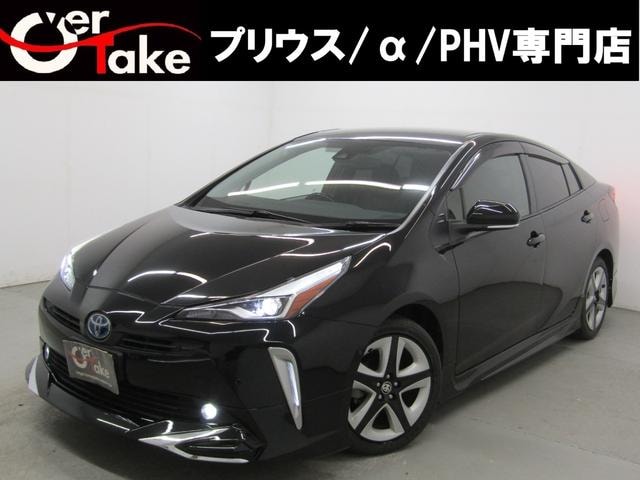 Toyota PRIUS 2020 — фото автомобиля