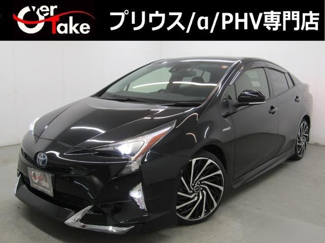 Toyota PRIUS 2018 — фото автомобиля 1