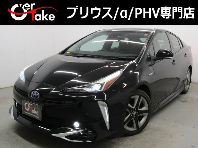 Toyota PRIUS 2019 — фото автомобиля