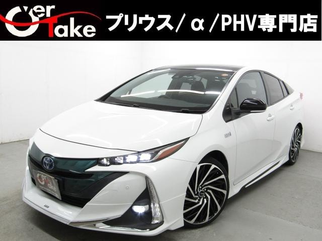 Toyota PRIUS PHV 2017 — фото автомобиля