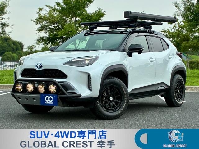 Toyota YARIS CROSS 2022 — фото автомобиля