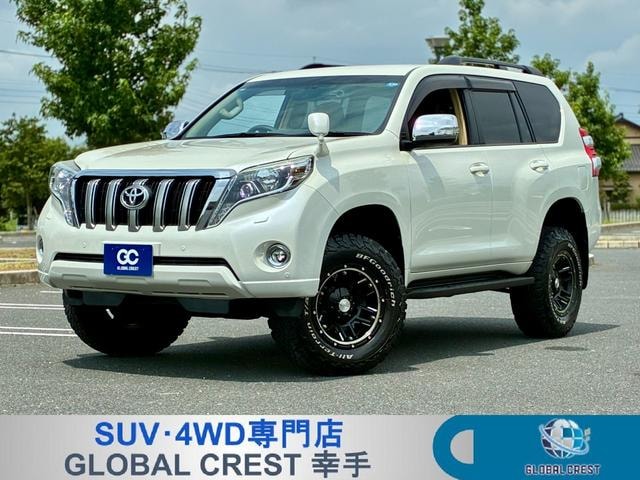 Toyota LAND CRUISER PRADO 2016 — фото автомобиля