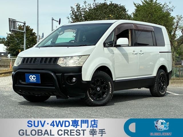 Mitsubishi DELICA D:5 2011 — фото автомобиля