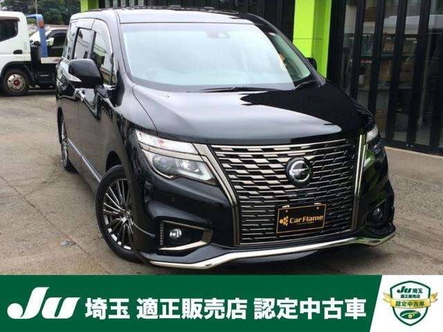 Nissan ELGRAND 2021 — фото автомобиля