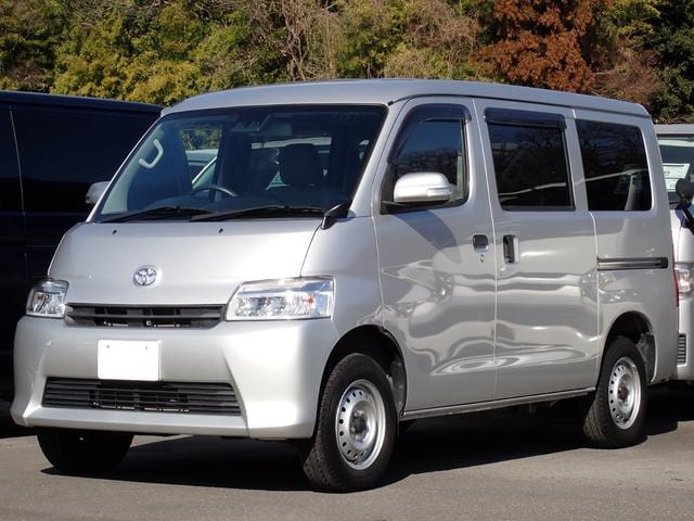 Toyota TOWNACE VAN 2022 — фото автомобиля 1
