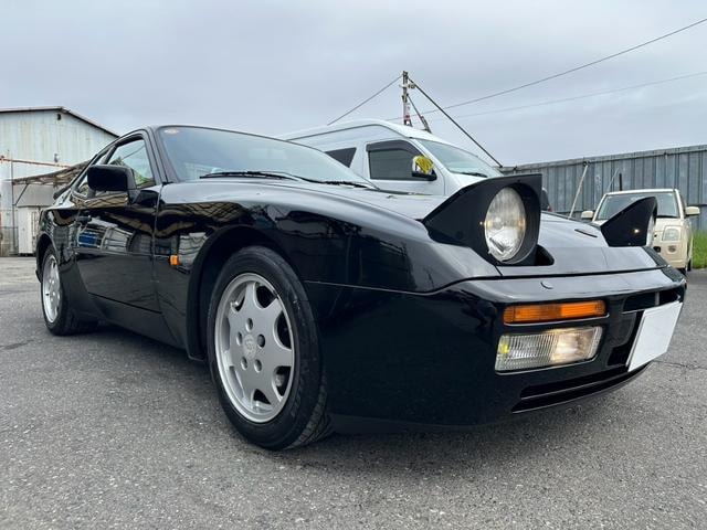 Porsche 944 1990 — фото автомобиля 1