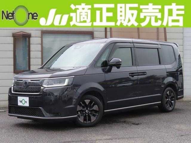 Honda STEPWAGON 2023 — фото автомобиля 1