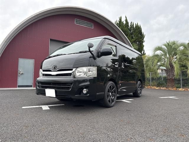 Toyota HIACE VAN 2012 — фото автомобиля 1