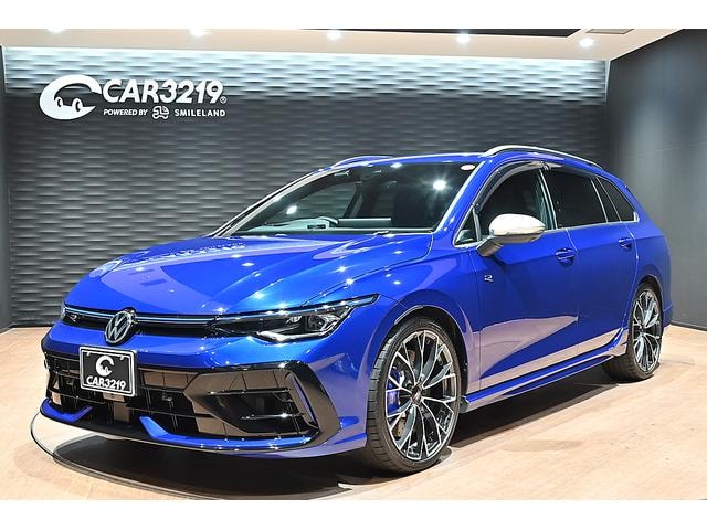 Volkswagen GOLF R VARIANT 2025 — фото автомобиля