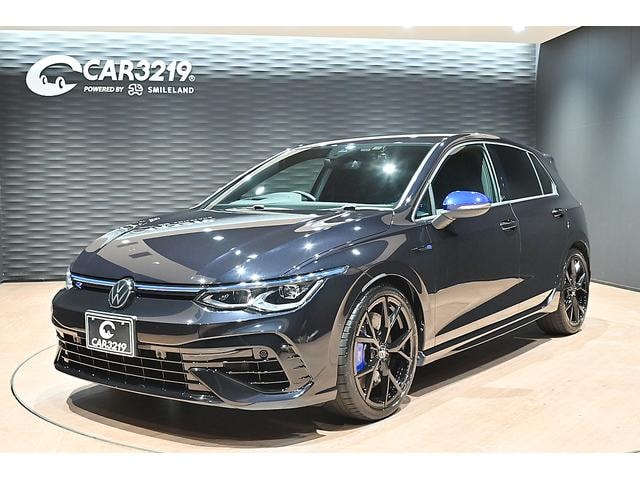 Volkswagen GOLF R 2023 — фото автомобиля