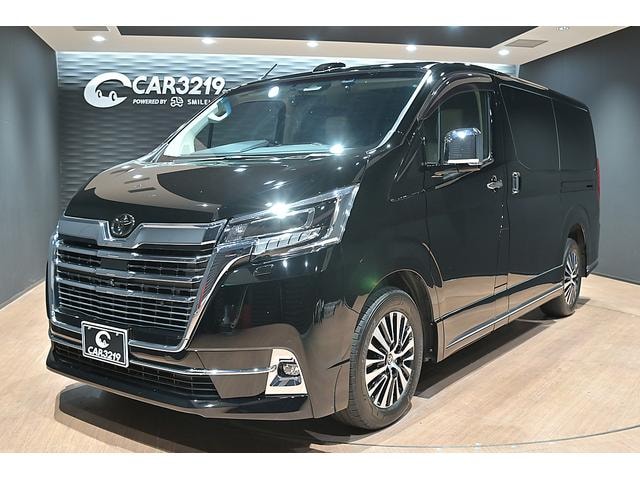Toyota GRANACE 2020 — фото автомобиля 1