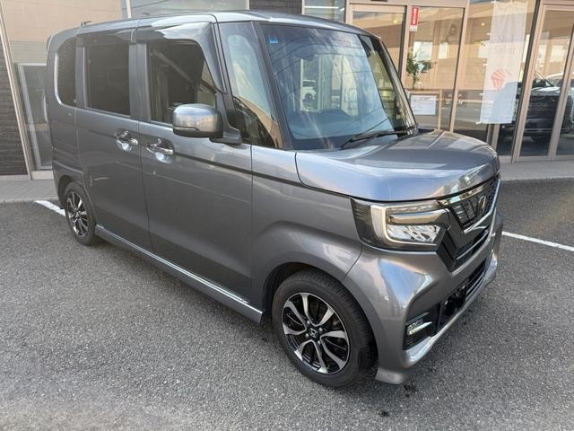 Honda N-BOX CUSTOM 2018 — фото автомобиля