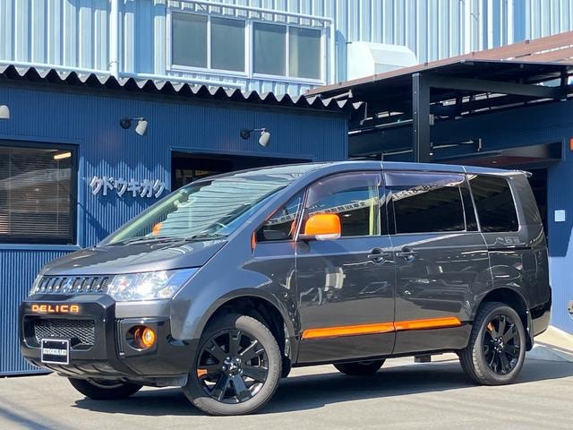 Mitsubishi DELICA D:5 2017 — фото автомобиля