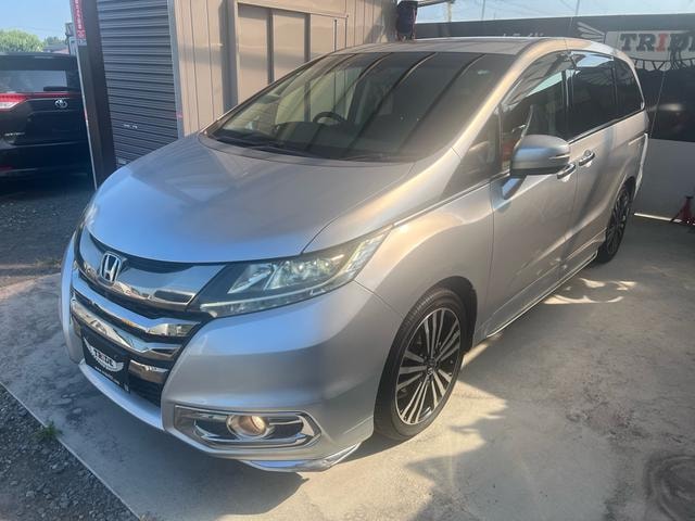 Honda ODYSSEY 2015 — фото автомобиля 1