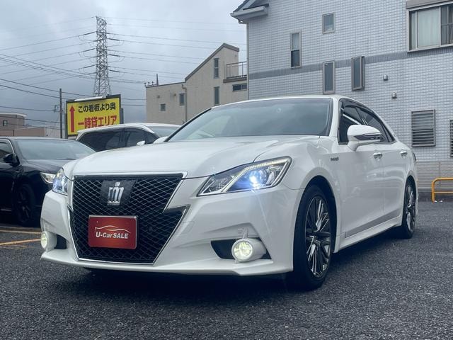 Toyota CROWN HYBRID 2013 — фото автомобиля