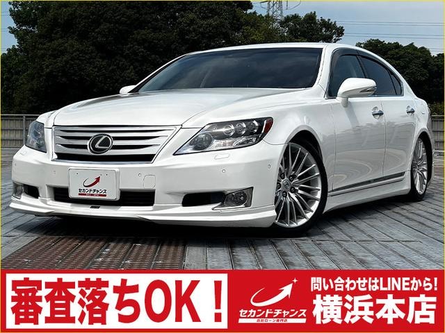 Lexus LS 2011 — фото автомобиля 1