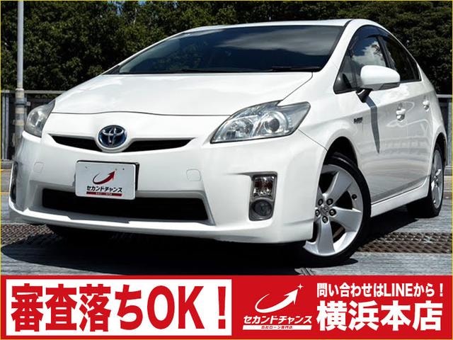 Toyota PRIUS 2010 — фото автомобиля 1