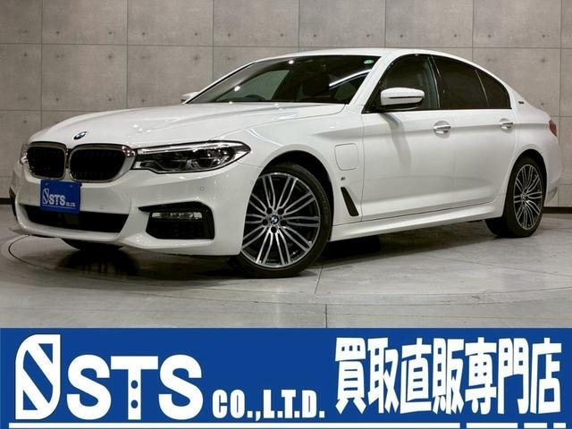 Bmw 5 SERIES 2017 — фото автомобиля 1