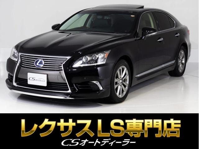 Lexus LS 2017 — фото автомобиля 1