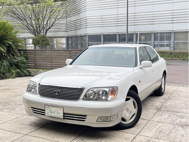 Toyota CELSIOR 2000 — фото автомобиля 1