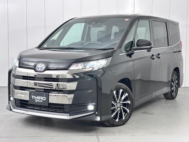 Toyota NOAH 2024 — фото автомобиля 1