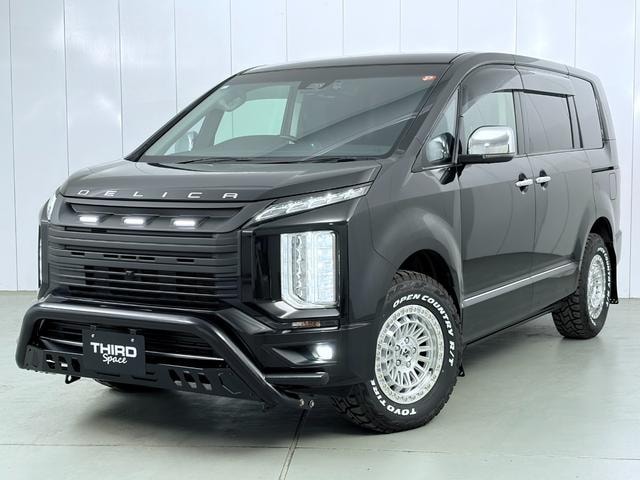 Mitsubishi DELICA D:5 2023 — фото автомобиля