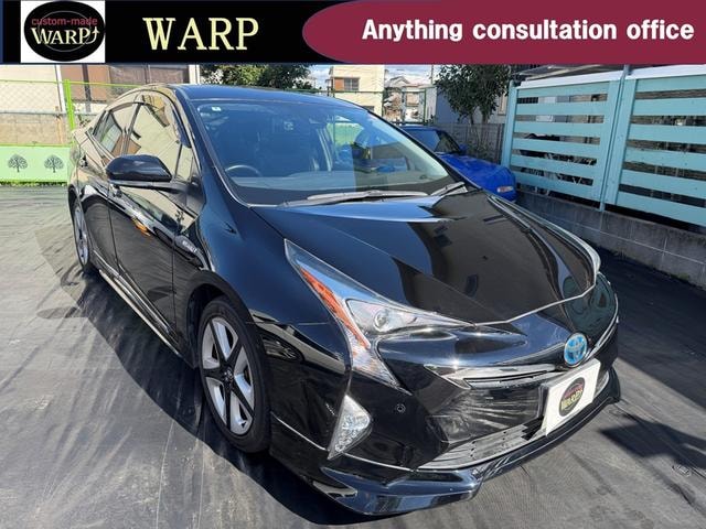 Toyota PRIUS 2016 — фото автомобиля 1