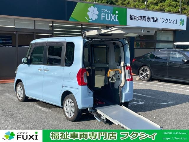 Daihatsu TANTO 2017 — фото автомобиля 1
