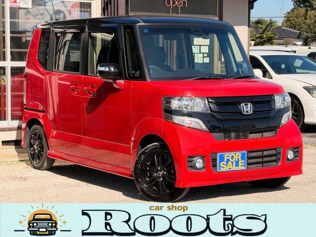 Honda N-BOX CUSTOM 2015 — фото автомобиля 1