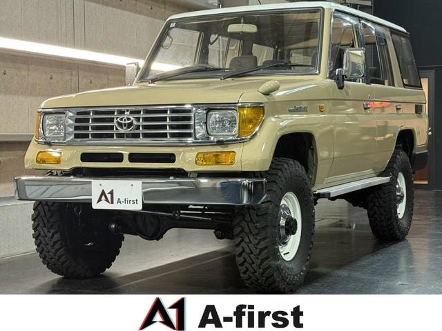 Toyota LAND CRUISER PRADO 1996 — фото автомобиля
