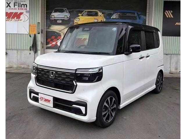 Honda N-BOX CUSTOM 2024 — фото автомобиля