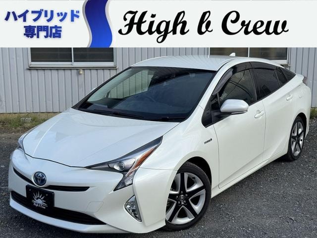 Toyota PRIUS 2016 — фото автомобиля 1