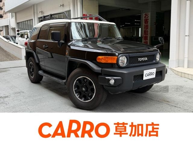 Toyota FJ CRUISER 2017 — фото автомобиля