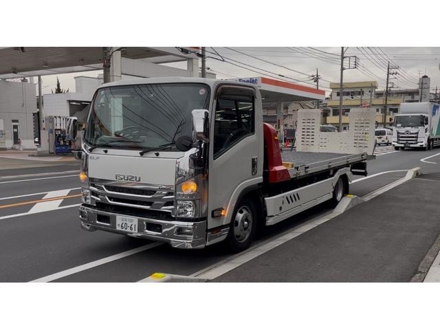 Isuzu ELF TRUCK 2017 — фото автомобиля