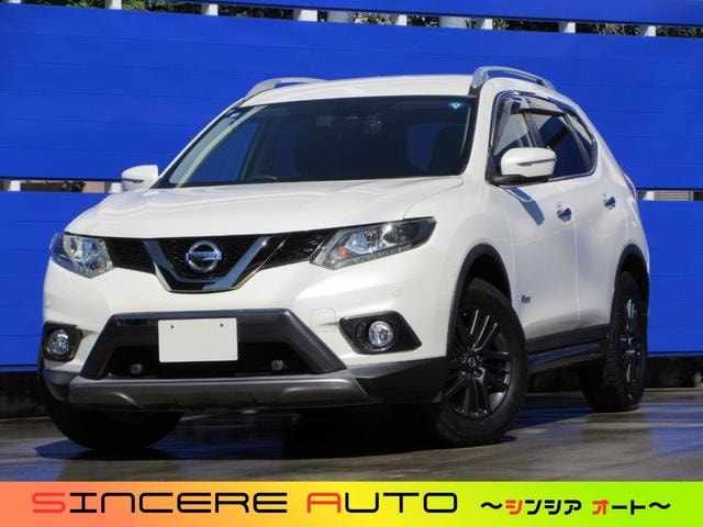 Nissan X-TRAIL 2015 — фото автомобиля