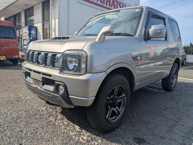 Suzuki JIMNY 2015 — фото автомобиля 1