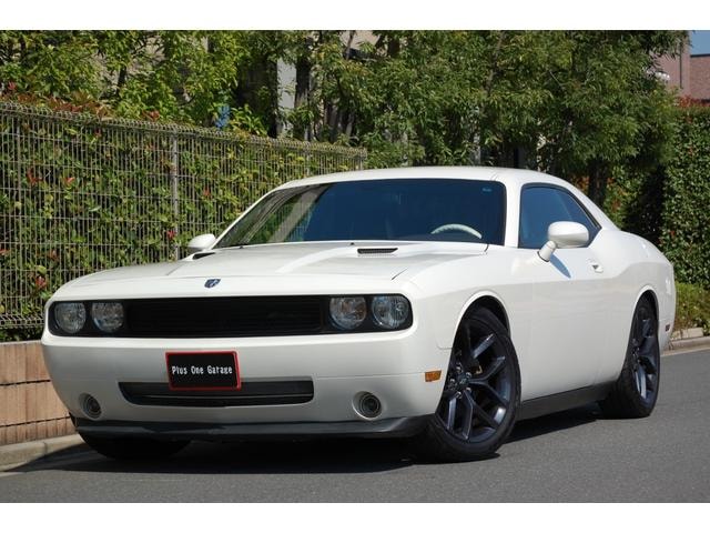 Dodge CHARENGER  — фото автомобиля 1