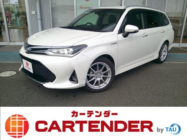 Toyota COROLLA FIELDER 2017 — фото автомобиля 1